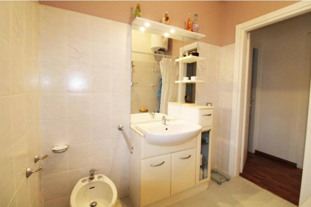 Ferienwohnung Mice Ottima Soluzione Per Il Centro E La Svizzera Como Zimmer foto